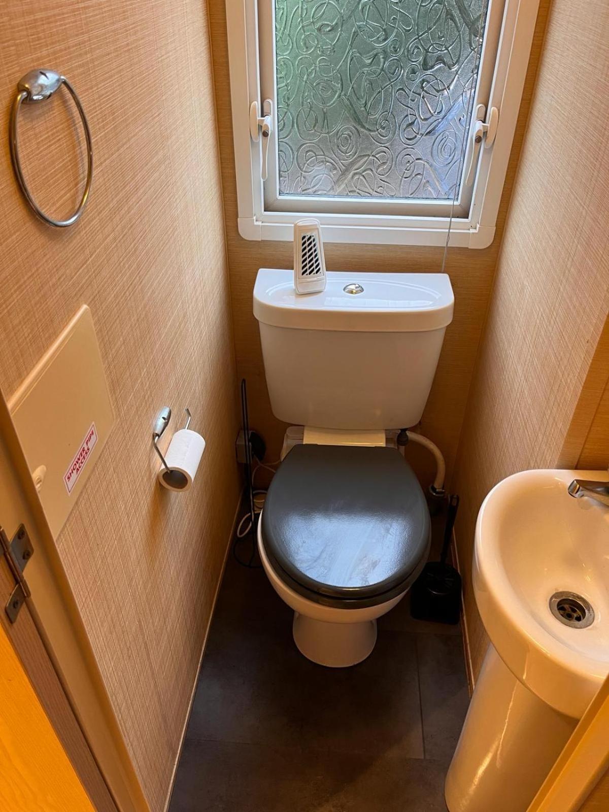 Bungalow Willerby Maasmechelen Kültér fotó