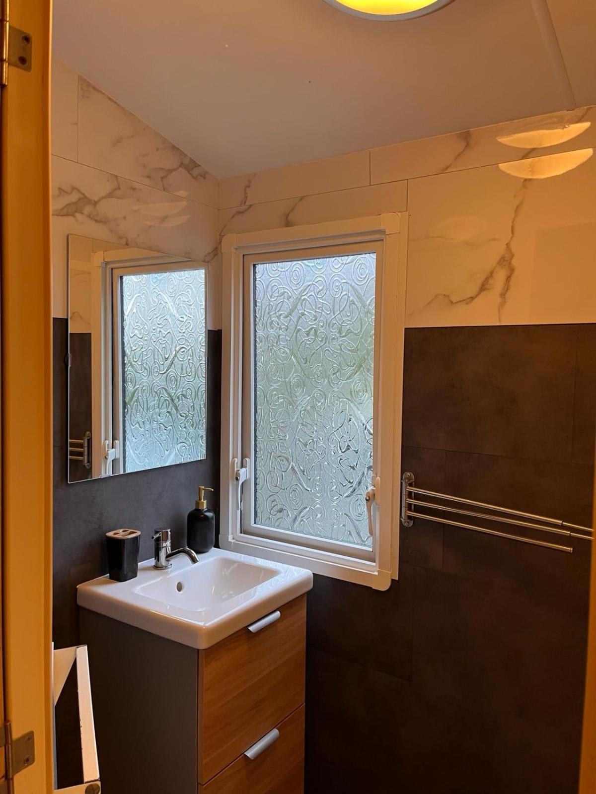 Bungalow Willerby Maasmechelen Kültér fotó